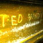 Ted Bundy: az elbűvölő sármos, aki rémálommá vált